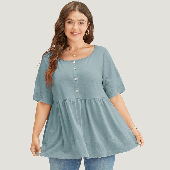 NWT BloomChic Slate Gray Solid Button Up Lace Scalloped Trim T-shirt Size 12/L - Picture 1 of 1